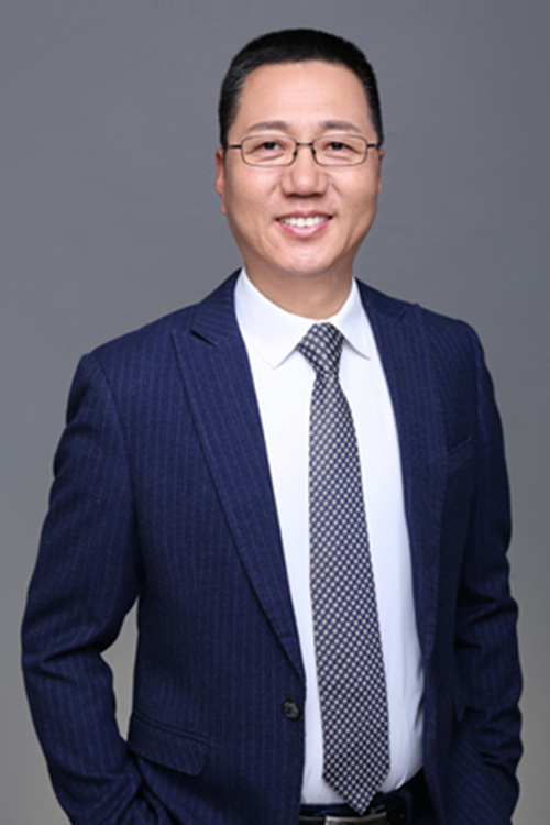 陈彤